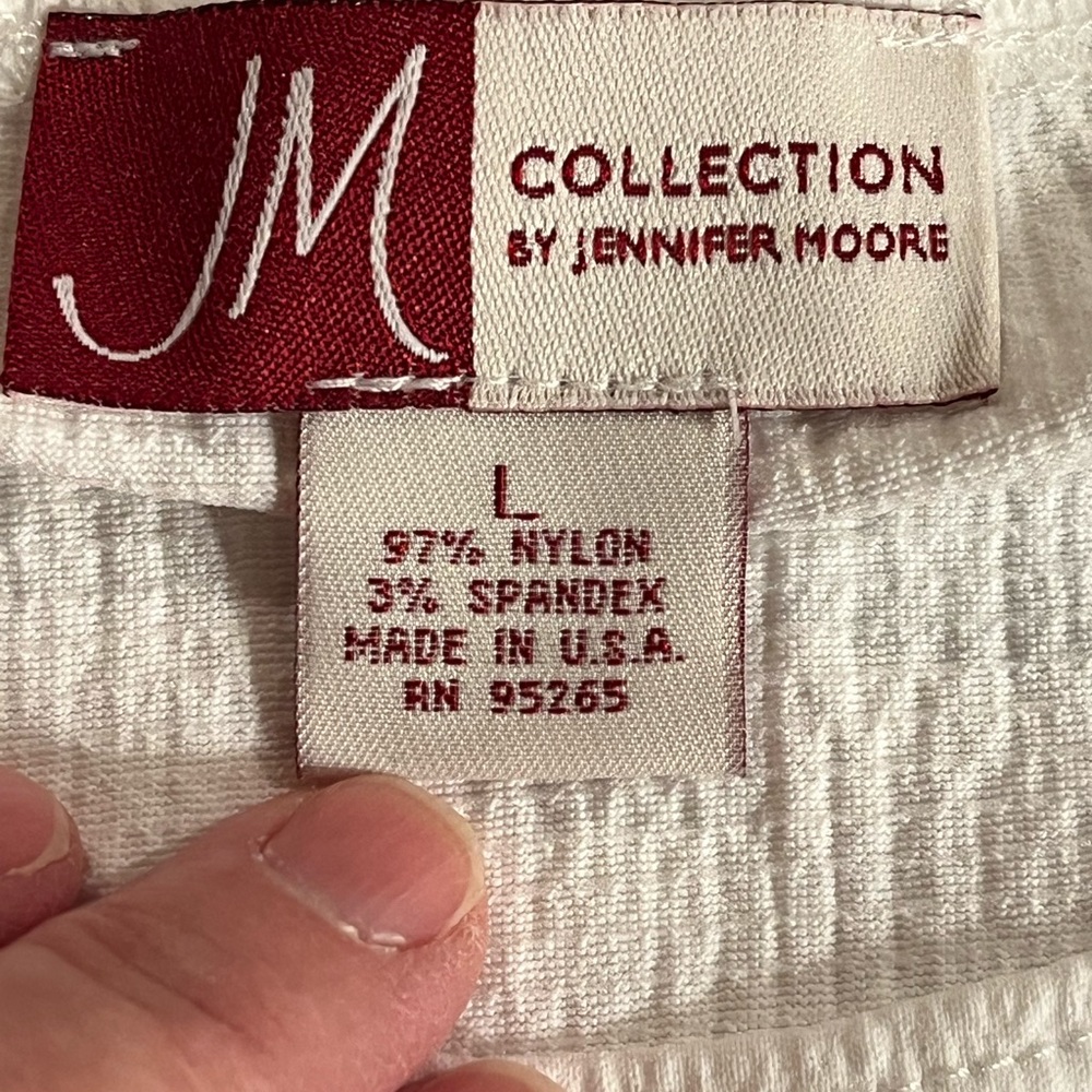 JM Collection White Tank/Shell top. Size large - Picture 7 of 8